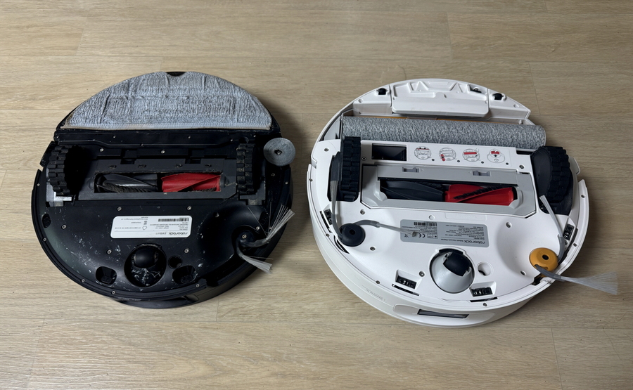 ▲ S9 MaxV 울트라(왼쪽)와 비교. 신제품에는 롤러형 물걸레가 장착됐다. ⓒ김재홍 기자