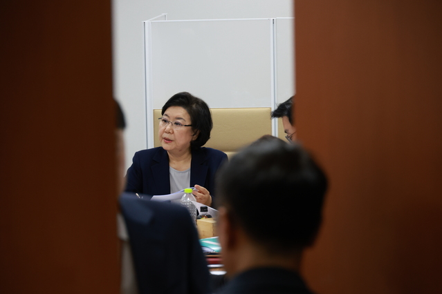 ▲ 이혜훈 기획예산처 장관 후보자가 19일 서울 여의도 국회에서 대기하고 있다. ⓒ뉴시스