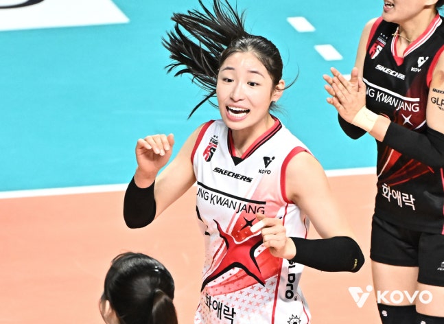 ▲ 발바닥 문제를 안고 뛴 인쿠시는 8득점을 올렸고, 정관장은 5연패에 빠졌다.ⓒKOVO 제공