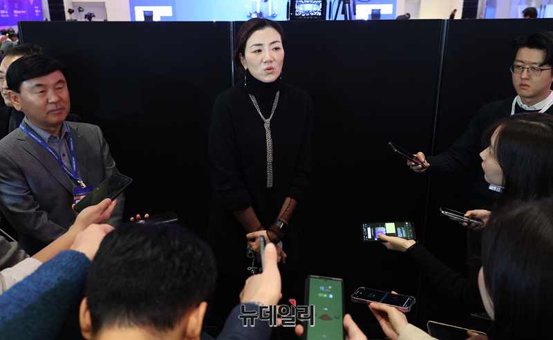 스타에 이어 LOL까지 ... 'e스포츠' 경영 확대하는 조현민 ㈜한진 사장... - 뉴스 썸네일 이미지