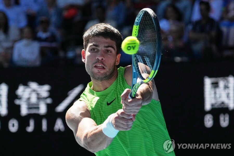 ▲ 세계 랭킹 1위 알카라스가 호주오픈 3회전에 진출했다.ⓒ연합뉴스 제공