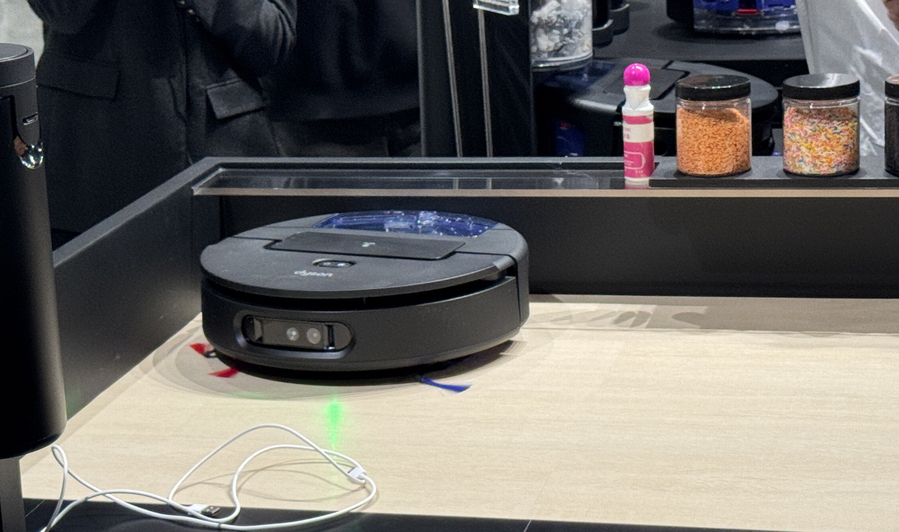 ▲ 이날 공개된 다이슨의 로봇청소기 모습. ⓒ김재홍 기자