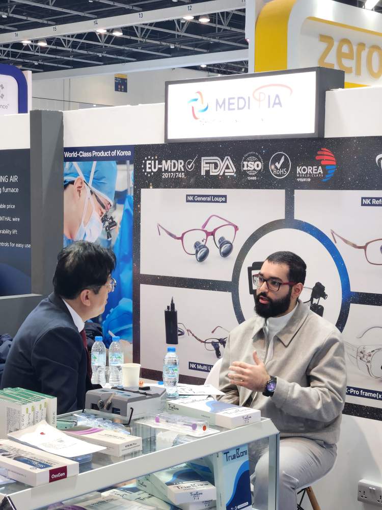 ▲ 대구시는 지난 1월 19일부터 21일까지 아랍에미리트에서 열린 ‘2026 두바이 치과기자재전시회(AEEDC Dubai 2026)’에 대구 공동관을 운영, 총 462만 달러(약 67억 원) 규모의 현지 계약 추진 실적을 달성했다.ⓒ대구시