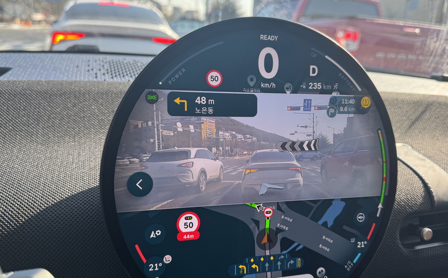 ▲ 쏘카의 시승하기 라인업 중 미니 일렉트릭을 체험했다. ⓒ김재홍 기자