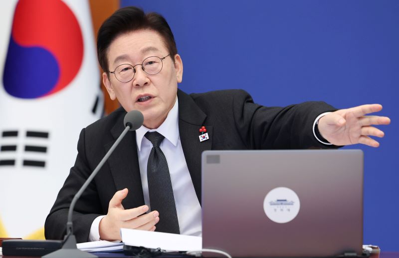 ▲ 재명 대통령이 27일 청와대에서 열린 국무회의에서 발언하고 있다. ⓒ뉴시스