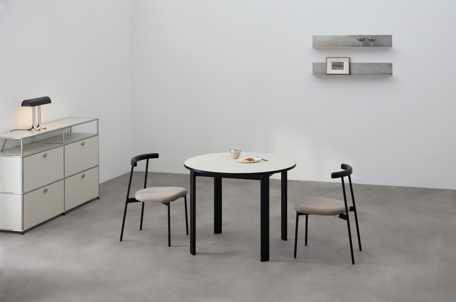 ▲ 한샘이 출시한 '플로 식탁' 모습 ⓒ한샘