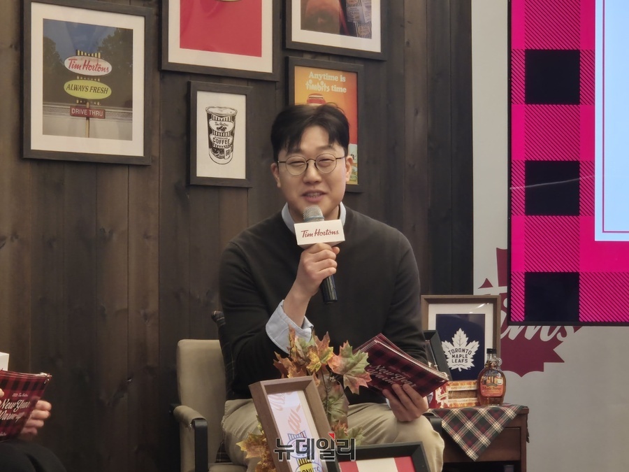 ▲ 안태열 팀홀튼 CBO가 올해 경영 전략에 대해 말하고 있다.ⓒ조현우 기자