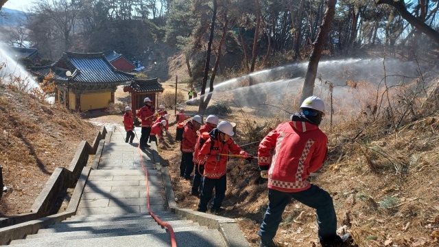 ▲ 여주시 산림재난대응단 활동 모습. ⓒ여주시 제공