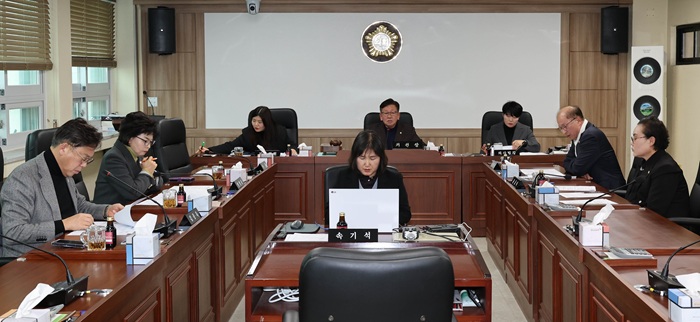 논산시의회 국방산업특위 활동계획 재의요구…집행부·의회 충돌