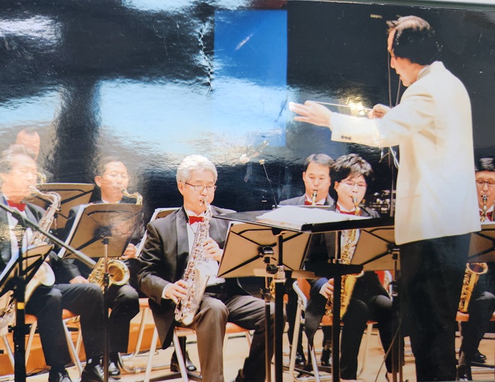 ▲ 대전 시민과 함께하는 색소폰 정기 연주회 모습.ⓒ이정덕 색소폰 아카데미
