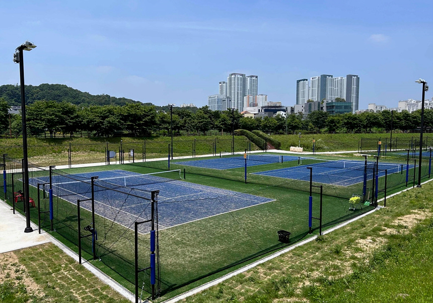▲ 삼송동 유수지 활용 테니스장 ⓒ고양특례시 제공