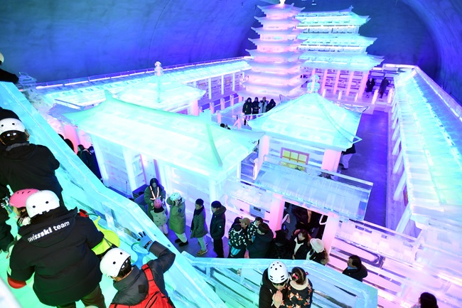 ▲ 실내얼음조각광장. ⓒ화천군