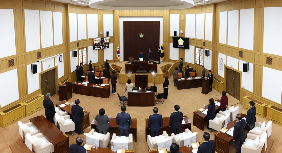 ▲ 경산시의회(의장 안문길)는 2월 2일부터 2월 11일까지 10일간의 일정으로 2026년도 첫 회의인 제267회 임시회를 개회하고 본격적인 의정활동에 돌입했다.ⓒ경산시의회