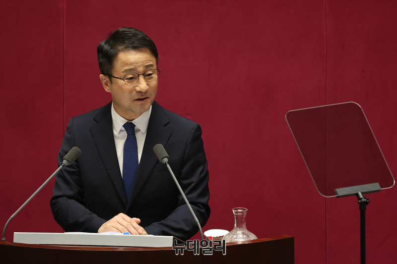 ▲ 한병도 더불어민주당 원내대표가 3일 오전 국회에서 교섭단체대표연설을 하고 있다. ⓒ뉴시스