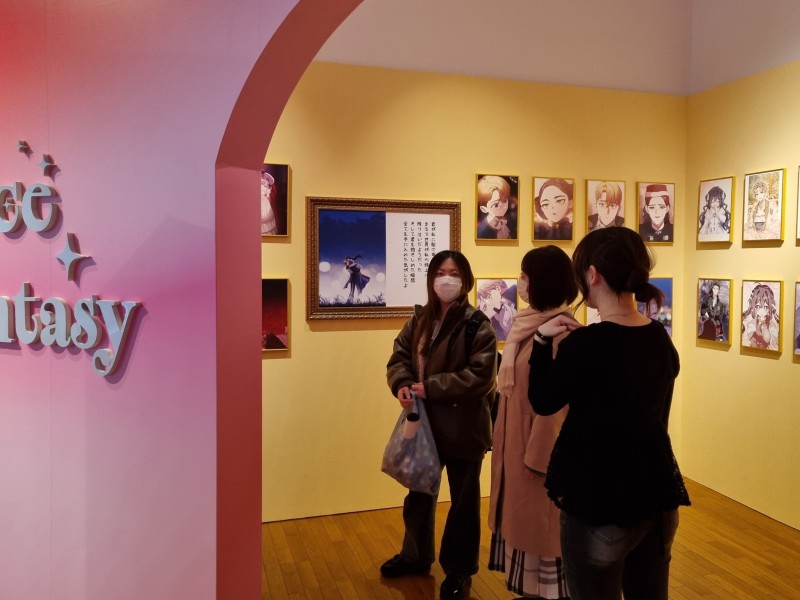 ▲ '세로로 읽는 이야기: 2026 K-웹툰 전시' 현장.ⓒ한국콘텐츠진흥원