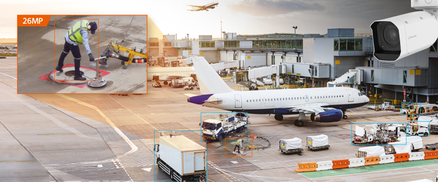 ▲ 공항 내 작업자 움직임이나 물체 이동을 탐지·분석 하는 한화비전 AI 카메라ⓒ한화비전