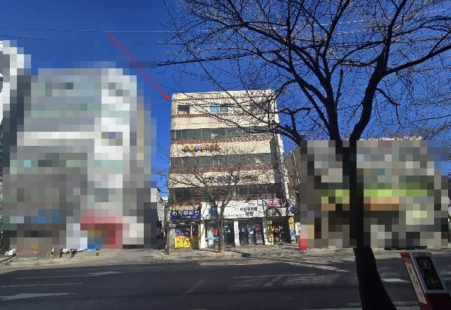 ▲ 서울 강동구에 위치한 최은순씨 소유 건물. ⓒ온비드 캡쳐