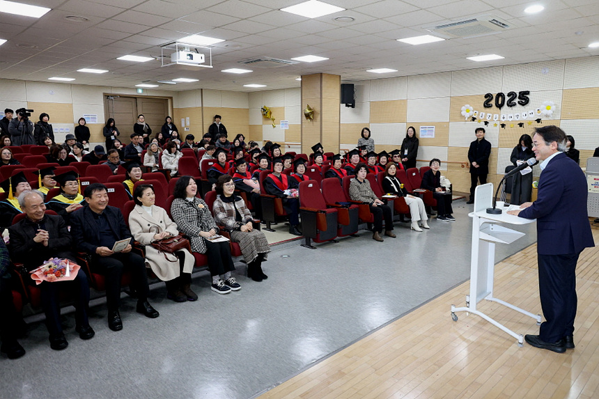 ▲ 학력인정 높빛희망학교 졸업식이 열렸다 ⓒ고양특례시 제공
