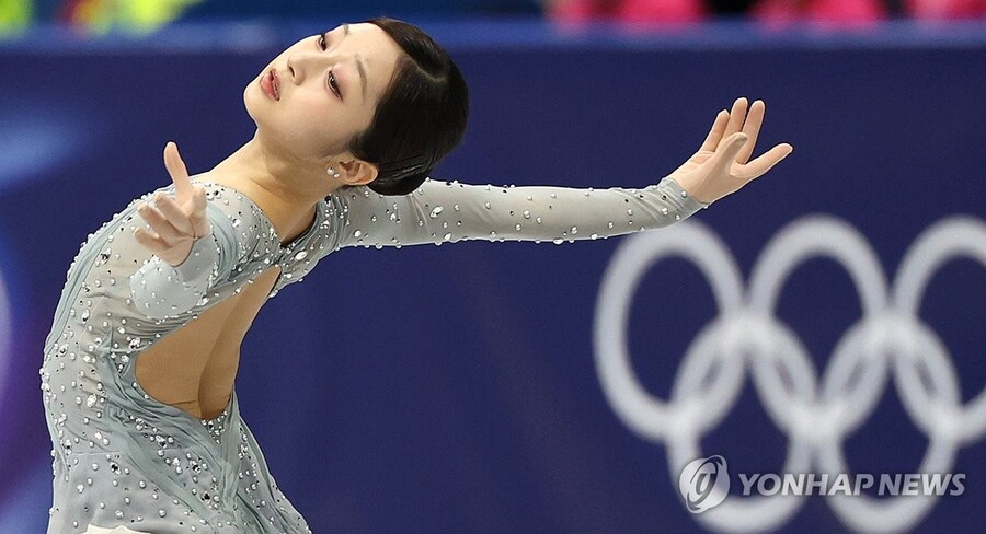 ▲ 한국 피겨 여자 싱글 '간판' 신지아가 생애 첫 올림픽 무대에서 무결점 연기로 존재감을 드러냈다.ⓒ연합뉴스 제공
