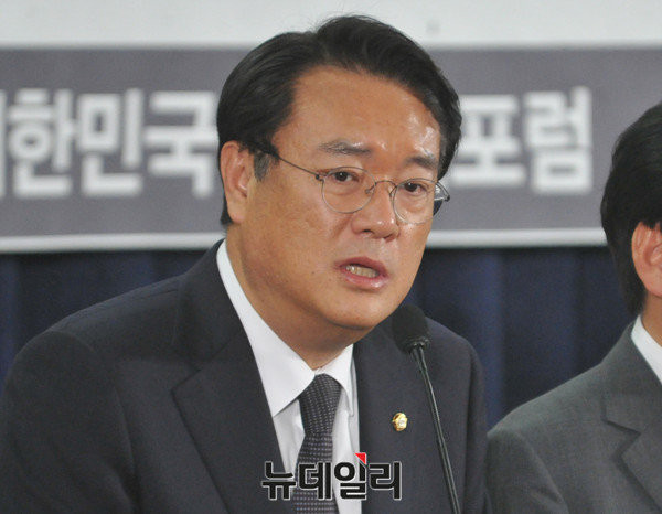 ▲ 정진석 전 대통령 비서실장. ⓒ뉴데일리 DB