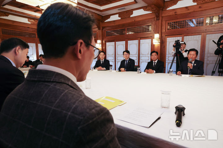 ▲ 정청래 더불어민주당 대표가 8일 오후 서울 종로구 국무총리공관에서 열린 제6차 고위당정협의회에서 발언하고 있다. ⓒ뉴시스