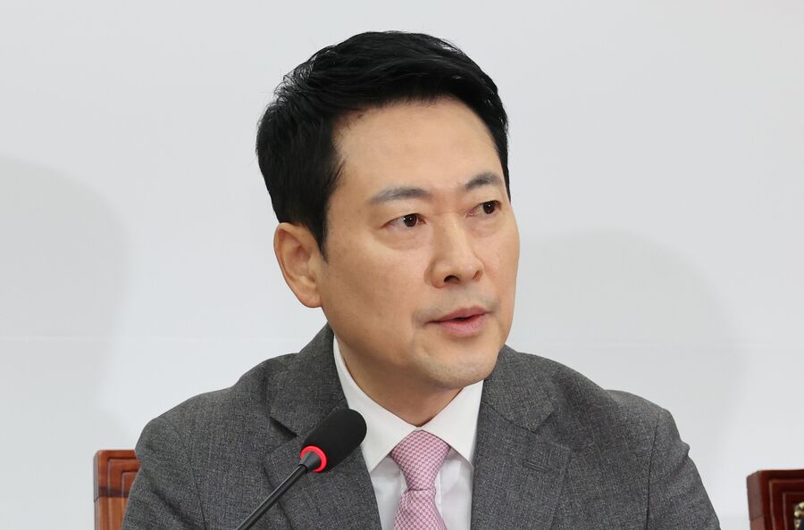 ▲ 장동혁 국민의힘 대표가 9일 서울 여의도 국회에서 열린 최고위원회의에서 발언을 하고 있다. ⓒ뉴시스