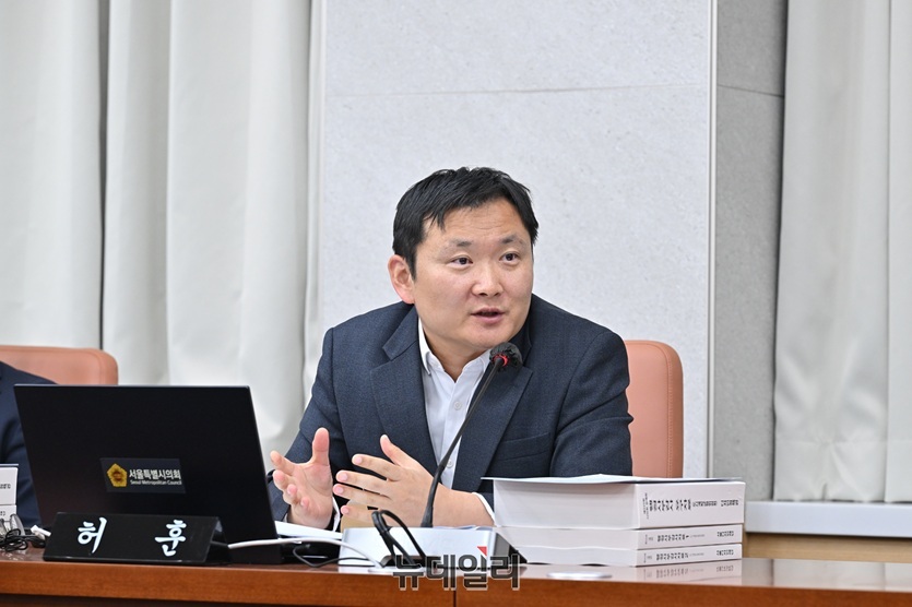 ▲ 허훈 의원, '금연환경 조성 및 간접흡연 피해방지조례 일부개정조례안'을 대표발의한 서울시의회 허훈 의원 ⓒ서울시의회