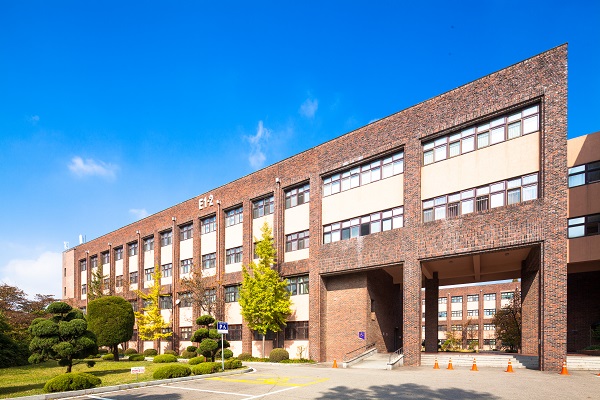 ▲ 충북대 사범대학 전경