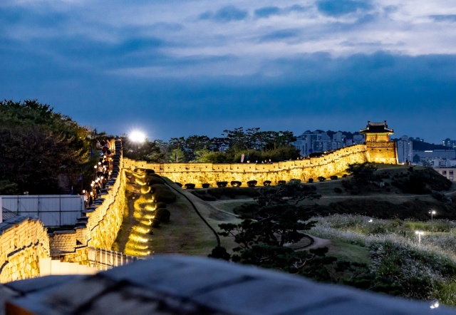 ▲ 수원화성 성곽 전경. ⓒ수원시 제공