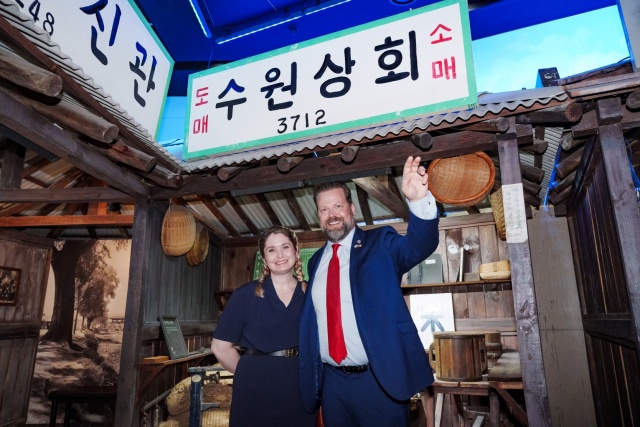 ▲ 수원박물관에 전시중인 ‘60년대 수원 만나기’. ⓒ수원시 제공