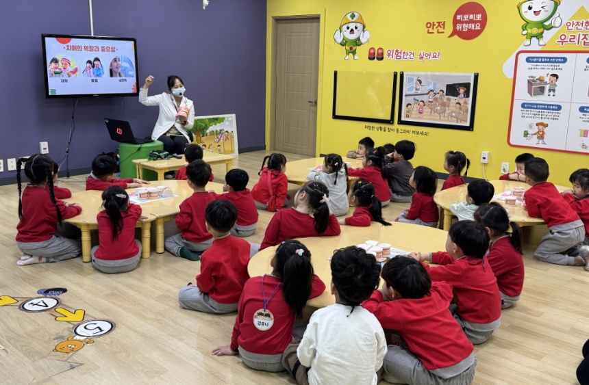 ▲ 시흥시 정왕보건지소에서 체험형 보건교육 프로그램인‘어린이 건강별 체험관’을 운영한다 ⓒ시흥시 제공
