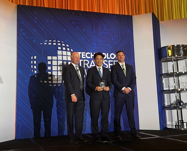 ▲ 한수원이 10일(현지시간) 美 EPRI에서 주관하는 '2025년 TTA'에서 증기발생기 검사기술 혁신에 대한 공로를 인정받아 수상했다. (사진=한수원) ⓒ전성무 기자