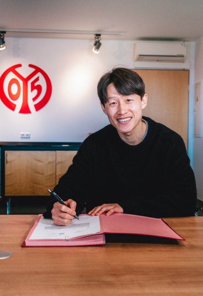 ▲ 이재성이 독일 분데스리가 마인츠와 재계약에 성공했다.ⓒ마인츠 제공