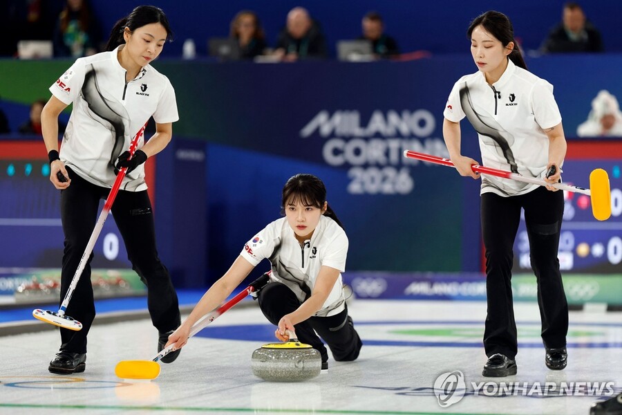 ▲ 한국 여자 컬링 대표팀이 영국을 상대로 2연승을 노린다.ⓒ연합뉴스 제공