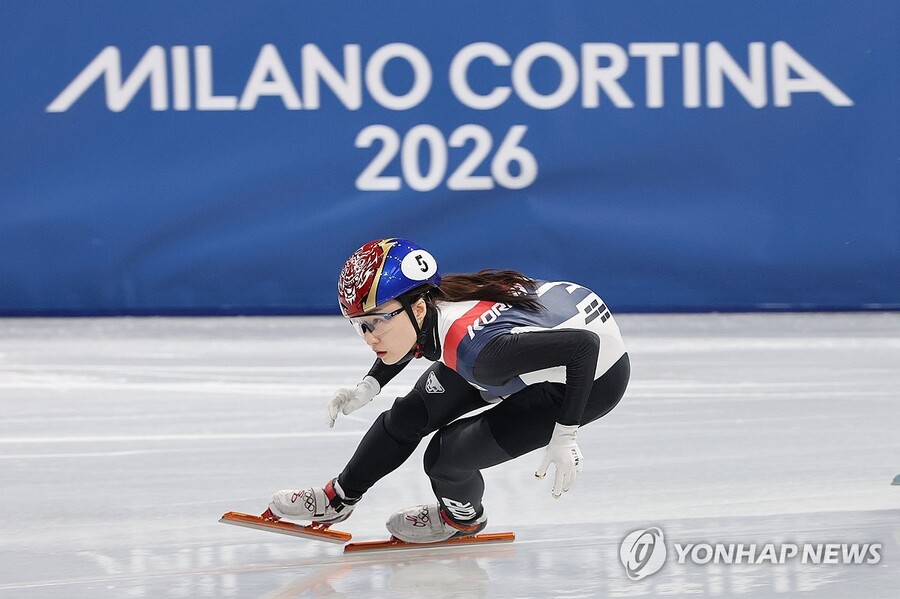 ▲ 최민정이 2026 밀라노·코르티나담페초 동계올림픽 쇼트트랙 여자 1000ｍ 준준결승에서 이탈리아 아리안나 폰타나와 같은 조에 편성됐다.ⓒ연합뉴스 제공