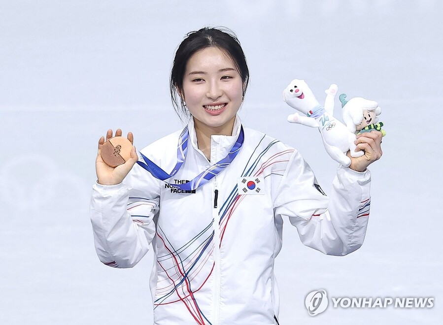 ▲ 쇼트트랙 김길리가 한국의 6번째 메달을 선물했다.ⓒ연합뉴스 제공