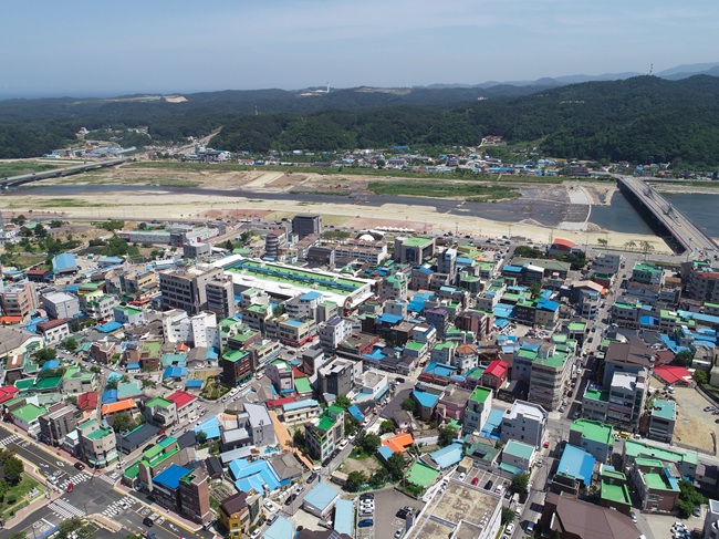 ▲ 양양로 골목형상점가 전경. ⓒ양양군