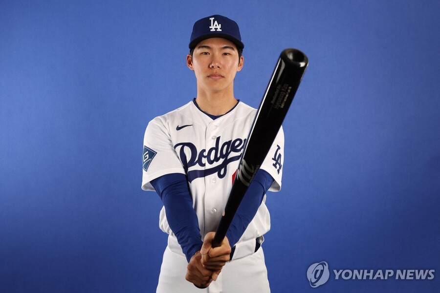 ▲ LA 다저스 김혜성이 첫 시범경기에서 불방망이를 자랑하며 좋은 출발을 알렸다.ⓒ연합뉴스 제공