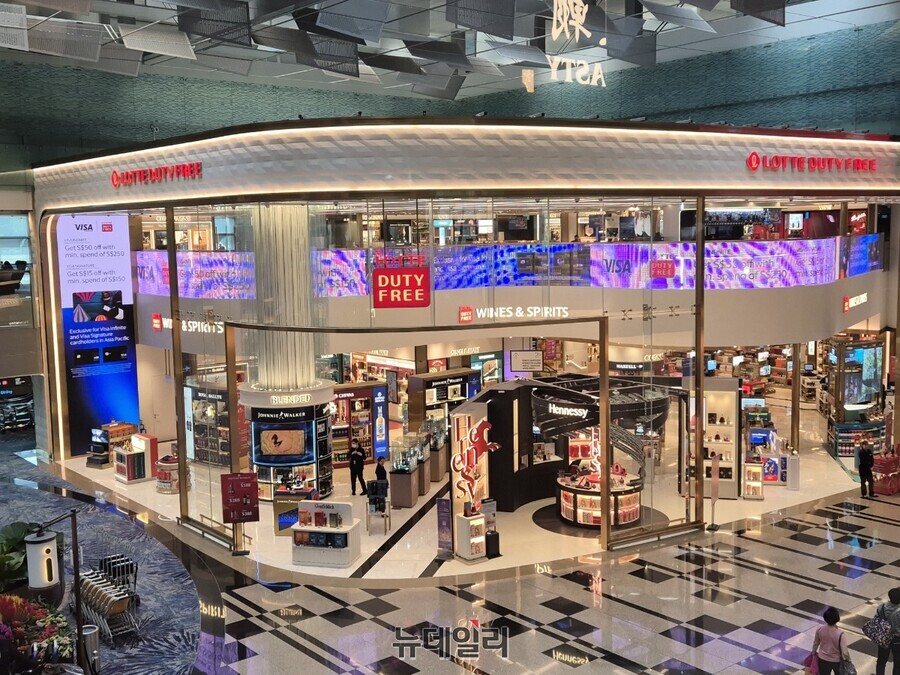 ▲ 지난 2월 10일 찾은 롯데면세점 창이공항점 T3 전경ⓒ조현우 기자