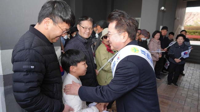 ▲ 육동한 춘천시장. ⓒ춘천시