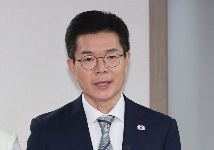 ▲ 정원오 더불어민주당 서울시장 후보가 지난 23일 서울 영등포구 더불어민주당 당사에서 열린 중앙당공천관리위원회 2차 회의 및 광역단체장 후보자 면접에서 각오를 밝히고 있다. ⓒ뉴시스