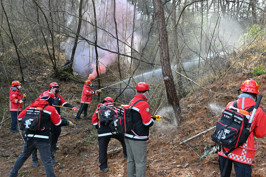 ▲ 광주시 서구, 산불 모의훈련으로 초동 대응역량 강화ⓒ광주광역시 서구청 제공