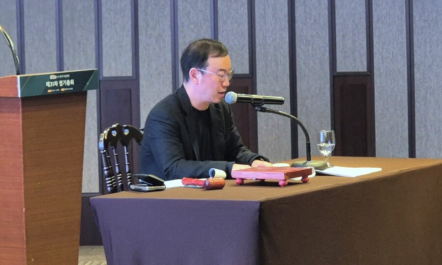 ▲ 송병준 회장이 제31차 정기총회를 진행하는 모습. ⓒ벤처기업협회