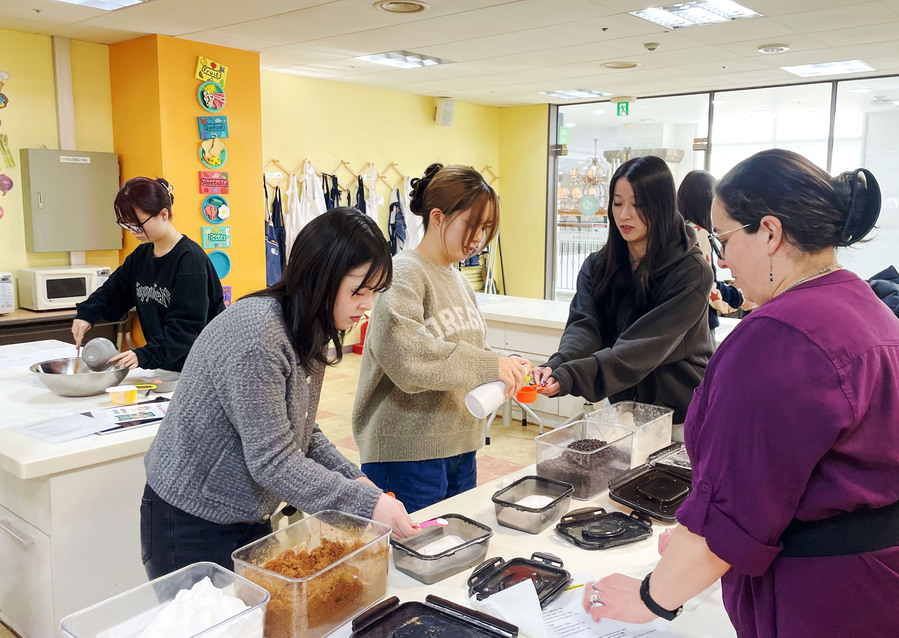 ▲ 영진전문대학교(총장 최재영)가 운영하는 대구경북영어마을이 일본 대학생들의 글로벌 영어연수지로 자리잡으며 누적 참가자 500명을 넘어섰다.ⓒ영진전문대