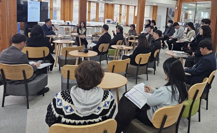 ▲ 청년친화도시 추진TF 정기회의 모습.ⓒ공주시