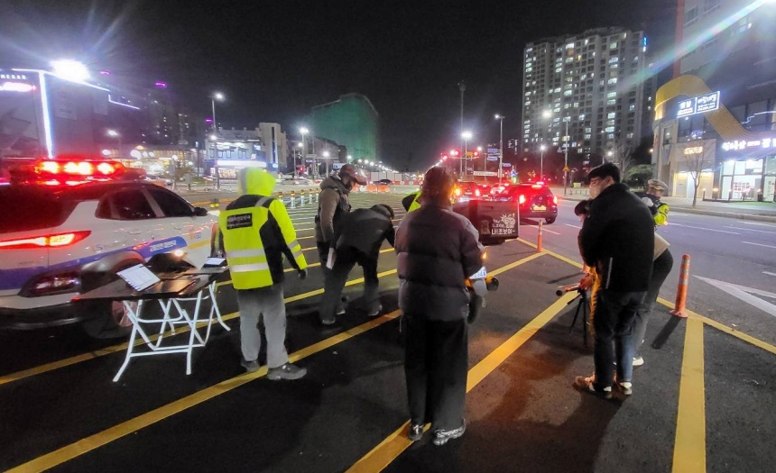 ▲ 파주시는 이륜자동차 소음 및 불법 구조변경 근절을 위해 파주경찰서, 한국교통안전공단 경기북부본부와 함께 합동단속을 벌인다 ⓒ파주시 제공