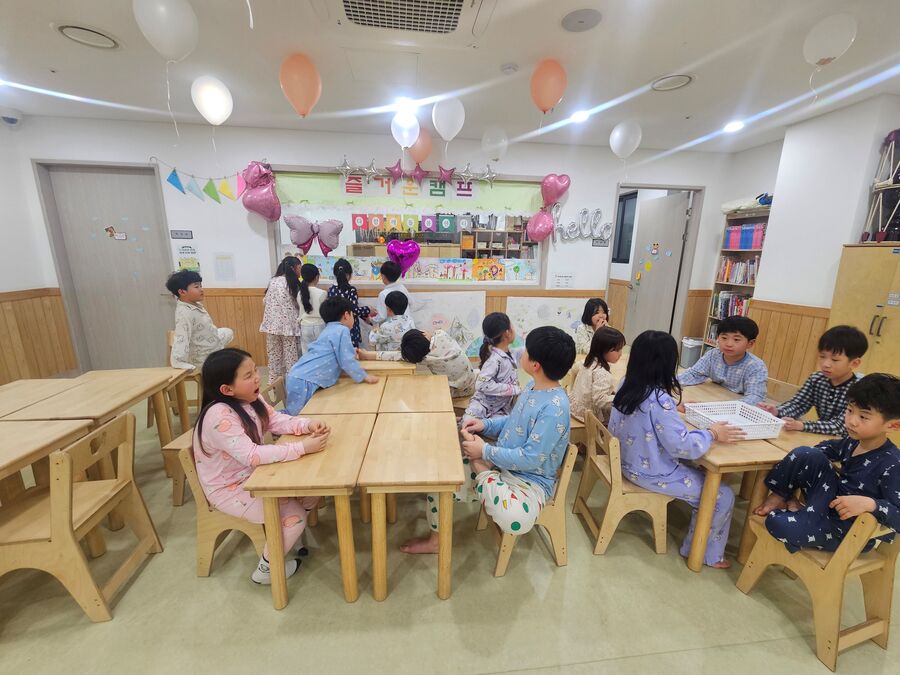 ▲ 합천군다함께돌봄센터는 다양한 체험활동 기회를 제공하고, 또래 친구들과의 협동 과정을 통해 사회성과 유대감을 높이기 위한 1박 2일 캠프 프로그램을 지난 2월 27일부터 28일까지 운영했다.ⓒ합천군