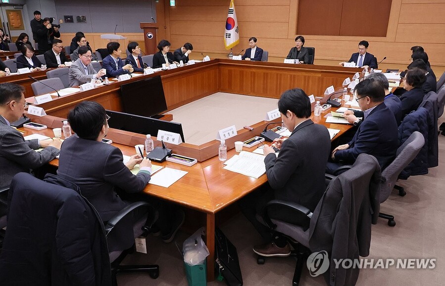 ▲ 정은경 보건복지부 장관이 5일 서울 종로구 정부서울청사 별관에서 열린 2026년도 제2차 국민연금기금운용위원회에서 발언하고 있다. ⓒ연합뉴스