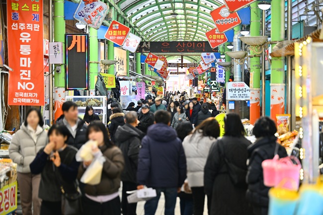 ▲ 속초관광수산시장 모습. ⓒ속초시