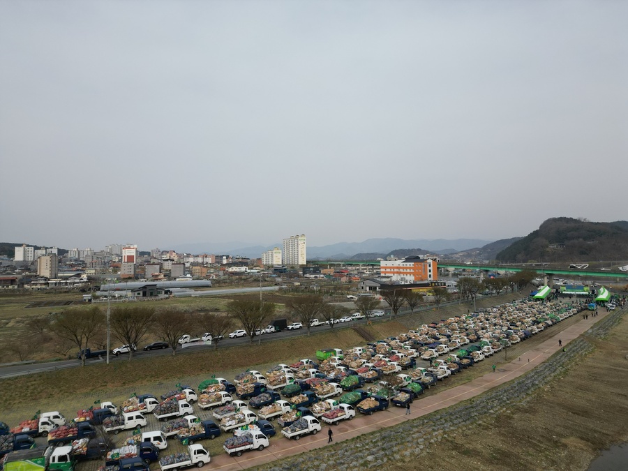 ▲ 청도군(군수 김하수)은 오는 13일 오전 10시 30분 청도천 둔치 일원에서 ‘2026 청도군 새마을환경살리기’ 행사를 개최한다.ⓒ청도군